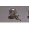 Big pearl stud