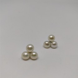 Three pearl studs