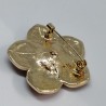 Red flower brooch