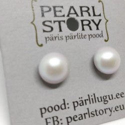 Swarovski pearl flat earrings