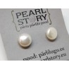 Flat white pearl stud