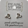 Knot stud earrings