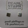 Square stud earrings
