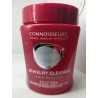 Silver jewelery cleaner
